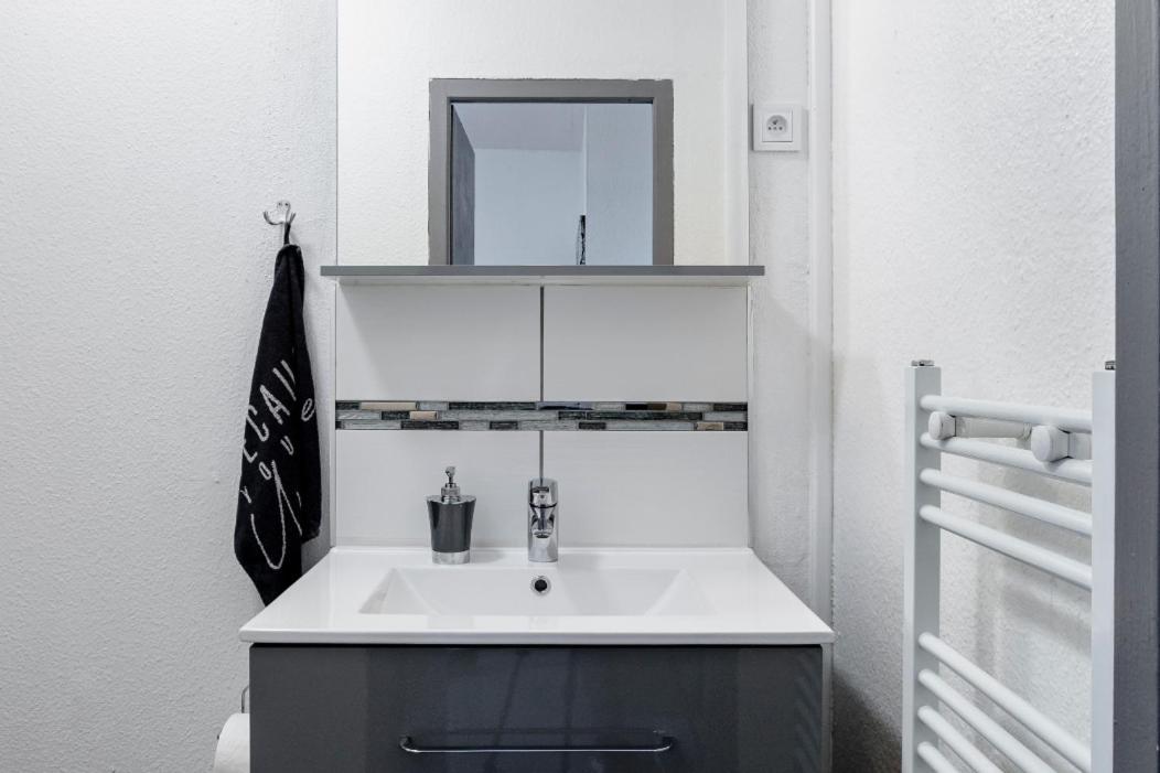 Comfort Stay Basel Airport 2A46 سا لووي المظهر الخارجي الصورة